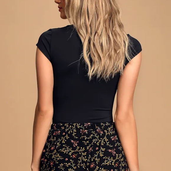 Lulu's Black Floral Print Ruffled Shorts - Picture 2 of 5